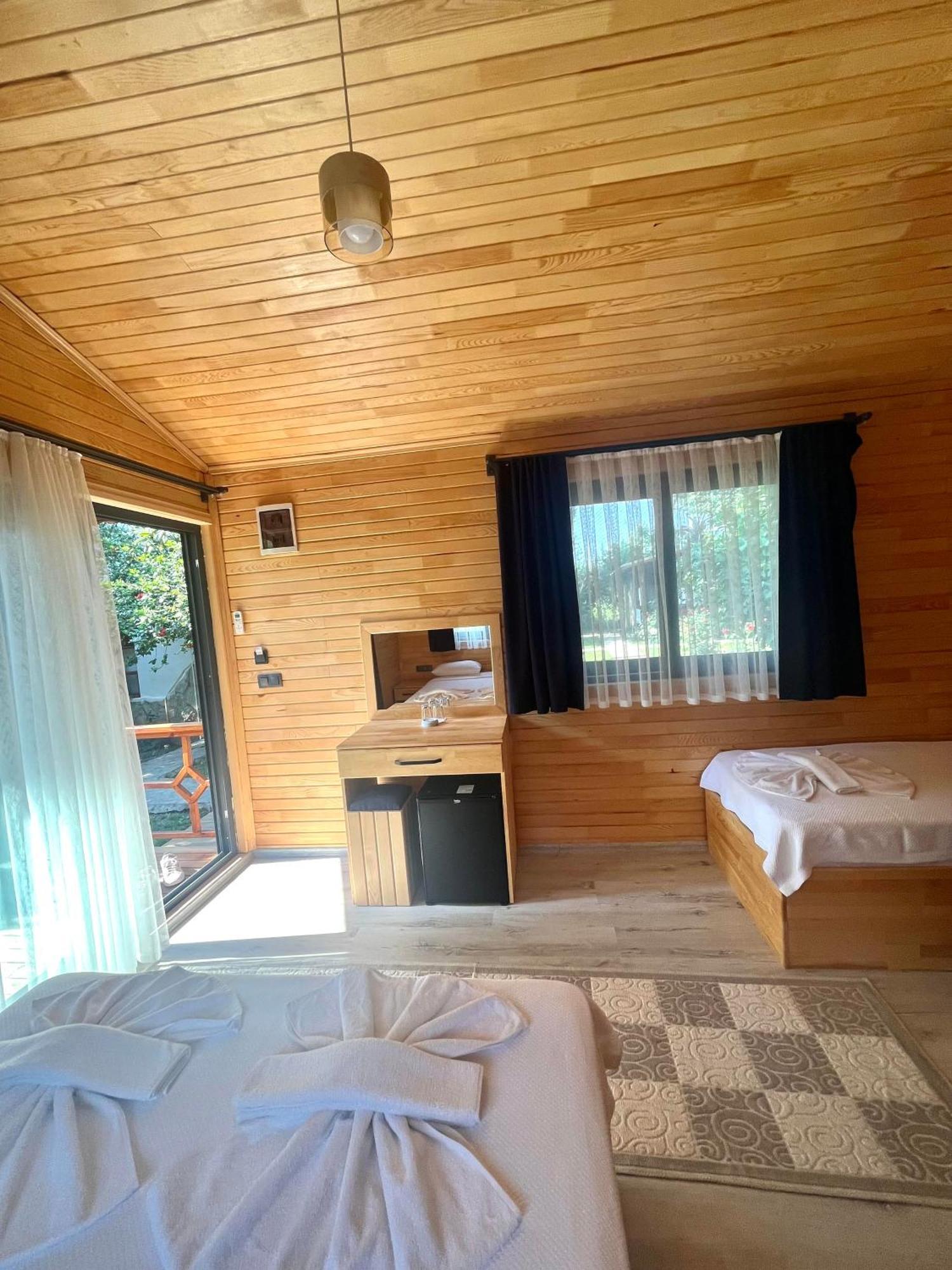 Olympos Yavuz Hotel Çıralı Buitenkant foto